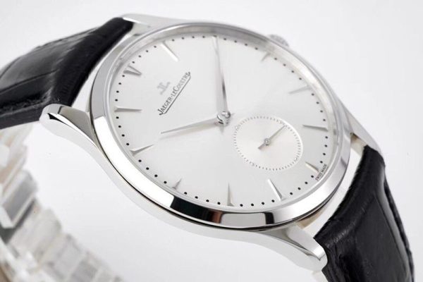 定番ジャガー・ルクルト コピー マスターグランドウルトラスリム スモールセコンド 40mm Jad01608 - 画像 (3)