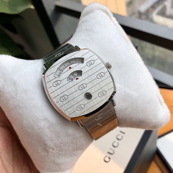 春もの新作グッチ☆グリップステンレススチールウォッチ 偽物 38mm/35mm YA157401 - 画像 (4)