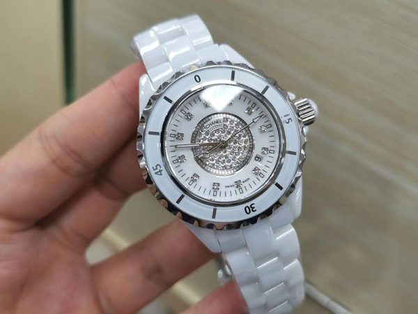★日本!!人気！シャネル J12 コピー 33mm ホワイトセラミック shp75311 - 画像 (2)