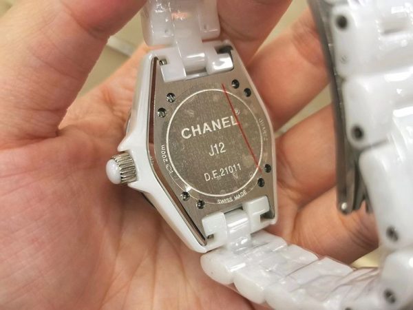 ★日本!!人気！シャネル J12 コピー 33mm ホワイトセラミック shp75311 - 画像 (4)