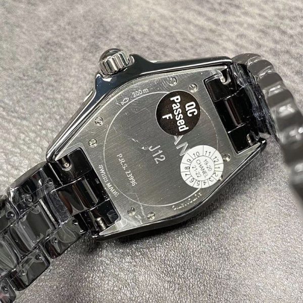 希少色シャネル J12 偽物 38 shy31546 - 画像 (7)