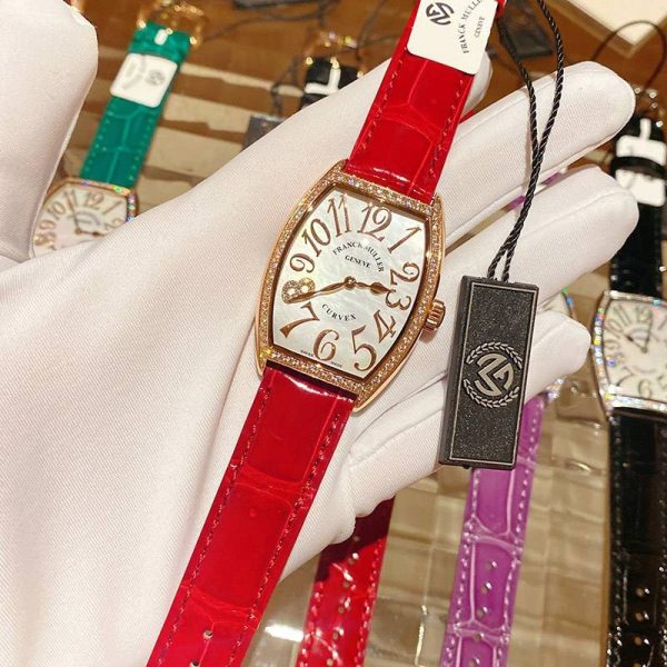 超話題!入手困難品！フランク・ミュラー   トノーカーベックス 偽物 fre53580 - 画像 (3)