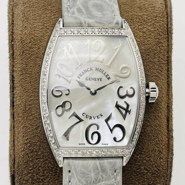 フランク・ミュラー  偽物 トノーカーベックス 入手困難品！ frf97889 - 画像 (4)