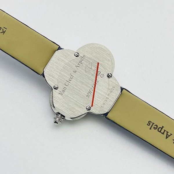 大人気！ヴァンクリーフ＆アーペル 時計 コピー レディ アーペル ユール フィラント38mm vas25562 - 画像 (5)