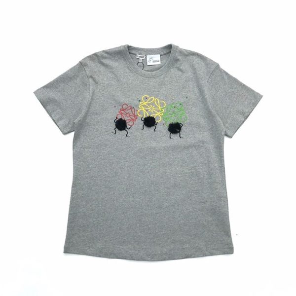 春夏新作ロエベ×ジブリ 偽物 ススワタリ アナグラム Tシャツ (コットン) S928Y22J01 - 画像 (4)