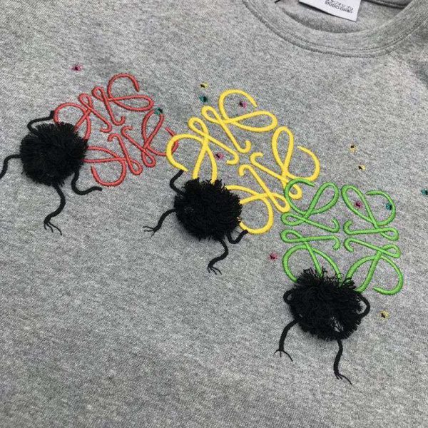 春夏新作ロエベ×ジブリ 偽物 ススワタリ アナグラム Tシャツ (コットン) S928Y22J01 - 画像 (6)