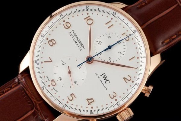 日本未入荷IWC ポルトギーゼクロノ 偽物 40mm iws55089 - 画像 (3)