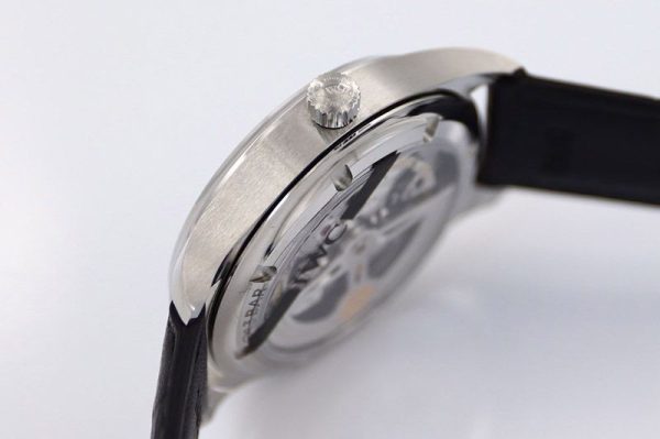 大人気!!新色IWC ポルトギーゼオートマティック40 偽物 iwk22787 - 画像 (5)