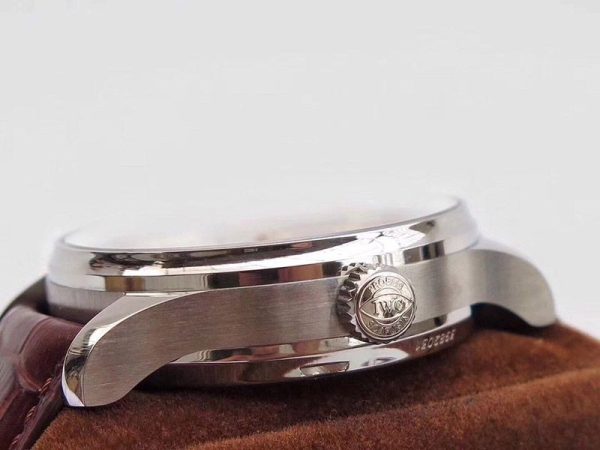 セール新作IWC 偽物 ポルトギーゼ オートマティック 7デイズ iwi02609 - 画像 (6)