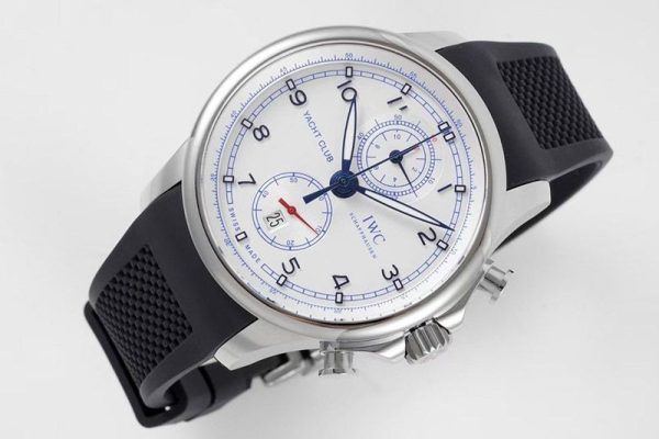 完売必至IWC ポルトギーゼ ヨットクラブ クロノグラフ コピー iwc30661 - 画像 (3)