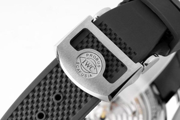 完売必至IWC ポルトギーゼ ヨットクラブ クロノグラフ コピー iwc30661 - 画像 (9)