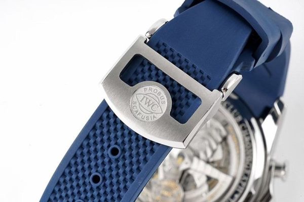 超話題!IWC 偽物 ポルトギーゼ ヨットクラブ クロノグラフ iwa82032 - 画像 (9)
