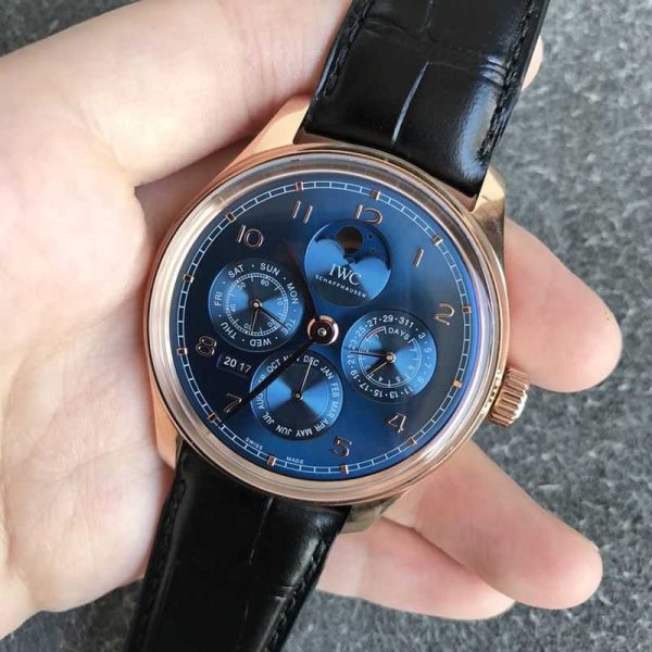 完売必至IWC ポルトギーゼ 偽物 パーペチュアル カレンダー iwo88908 - 画像 (2)