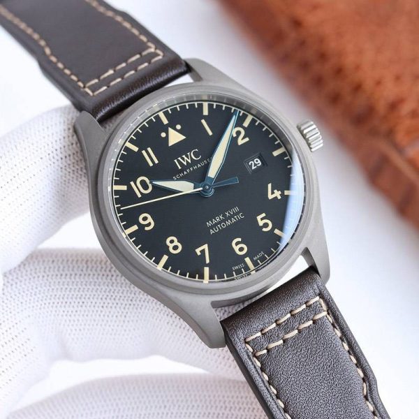 完売必至IWC パイロットウォッチ マーク18 プティプランス 偽物 iwd43593 - 画像 (2)