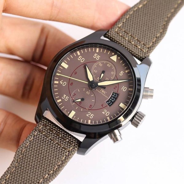 超希少！IWC 時計 コピー パイロットウォッチクロノ・トップガン iwj73667 - 画像 (3)