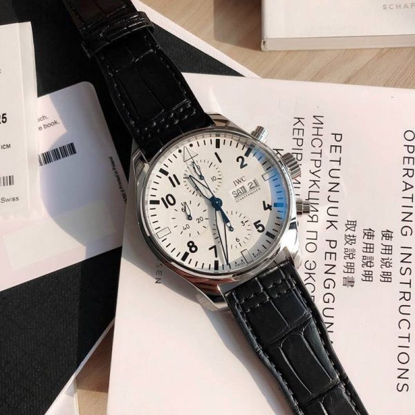 日本未入荷IWC パイロットウォッチクロノグラフ レーシング スーパーコピー iwf61652 - 画像 (3)