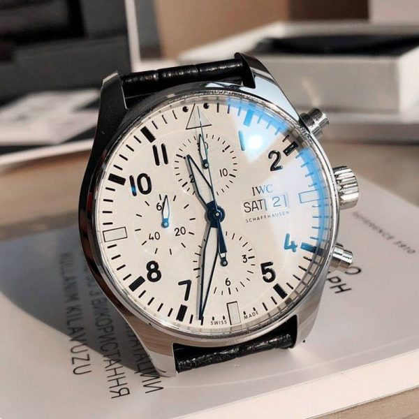 日本未入荷IWC パイロットウォッチクロノグラフ レーシング スーパーコピー iwf61652 - 画像 (4)