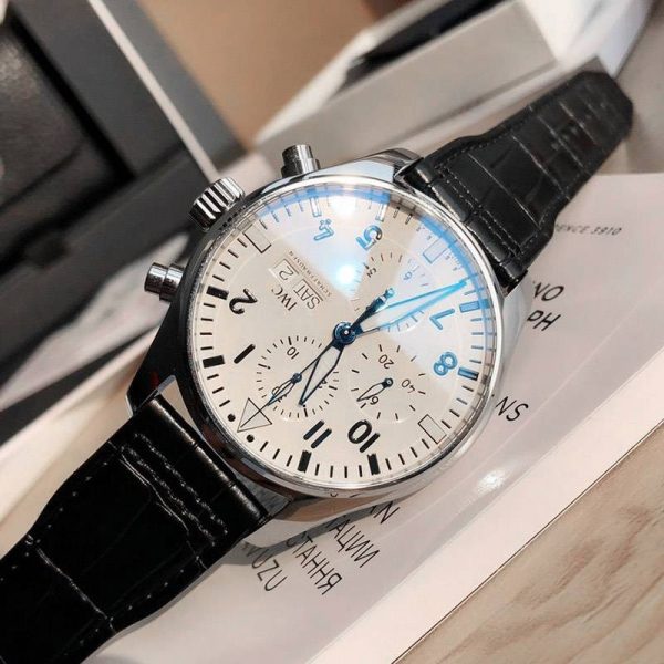 日本未入荷IWC パイロットウォッチクロノグラフ レーシング スーパーコピー iwf61652 - 画像 (5)