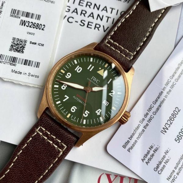 超話題!IWC コピー パイロットウォッチ オートマティック スピットファイア iww71199 - 画像 (3)