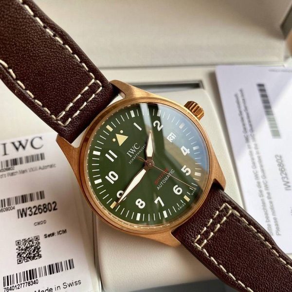 超話題!IWC コピー パイロットウォッチ オートマティック スピットファイア iww71199 - 画像 (4)