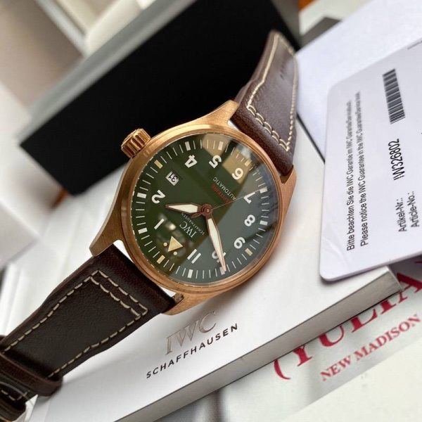 超話題!IWC コピー パイロットウォッチ オートマティック スピットファイア iww71199 - 画像 (5)