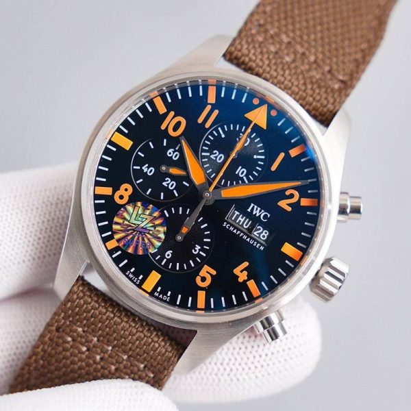 人気No1IWC パイロットウォッチクロノ コピー オートマティック スピットファイア iwu75966 - 画像 (3)