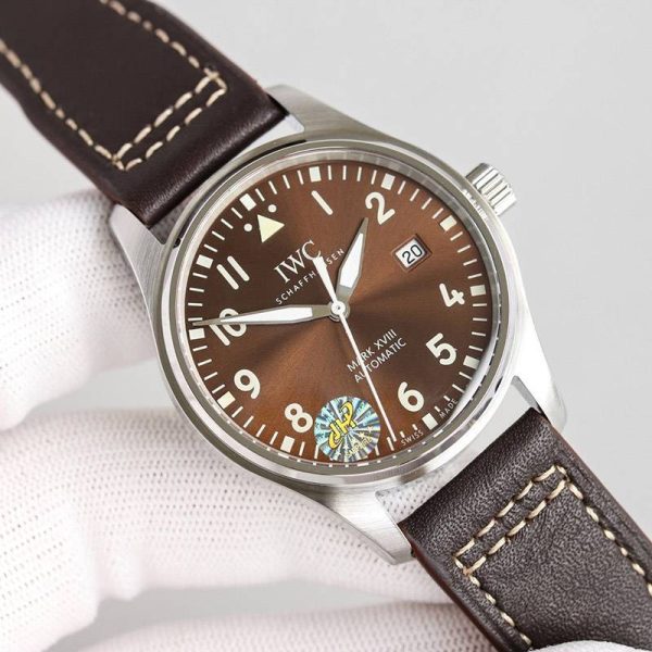 目を惹くカラーIWC パイロットウォッチ マーク18 スーパーコピー iwd27653 - 画像 (2)