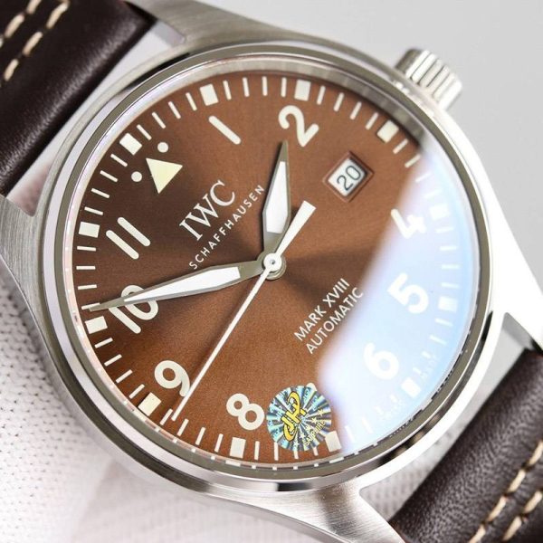 目を惹くカラーIWC パイロットウォッチ マーク18 スーパーコピー iwd27653 - 画像 (3)