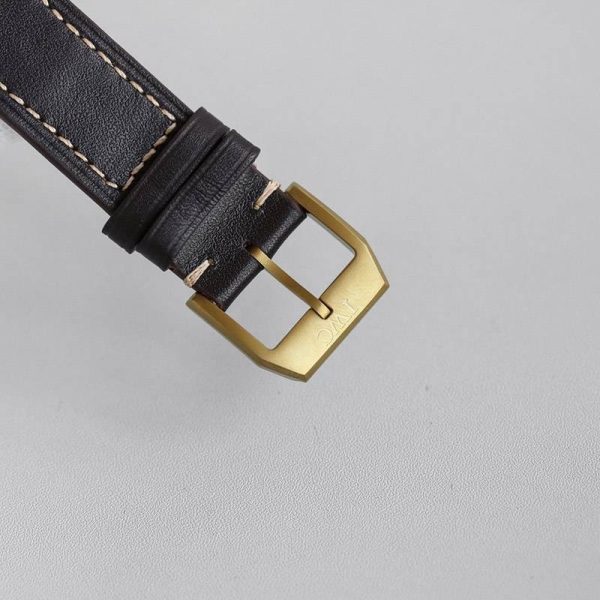 21AW新作IWC パイロットウォッチ 偽物 クロノ オートマティック スピットファイア iwb51617 - 画像 (8)