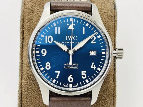 最安値挑戦IWC パイロットウォッチ コピー マーク１８ プティプランス iwm45017 - 画像 (4)