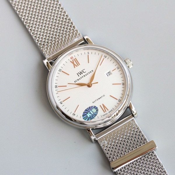 人気急上昇IWC ポートフィノ 時計 コピー iwv45148 - 画像 (4)