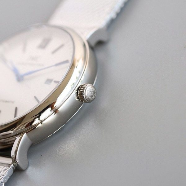 目を惹くカラーIWC ポートフィノ 時計 スーパーコピー iwu36304 - 画像 (3)