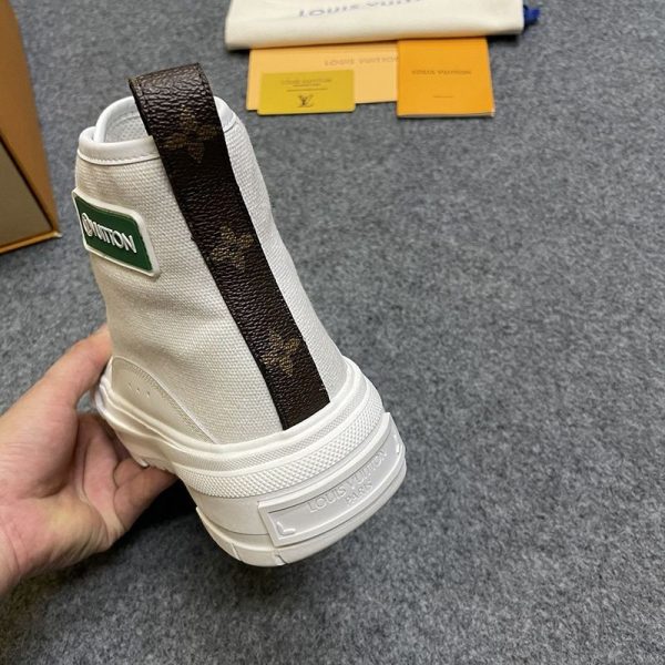 ☆超人気☆ルイヴィトン 靴 レディース スーパーコピー スニーカー vuj34313 - 画像 (3)
