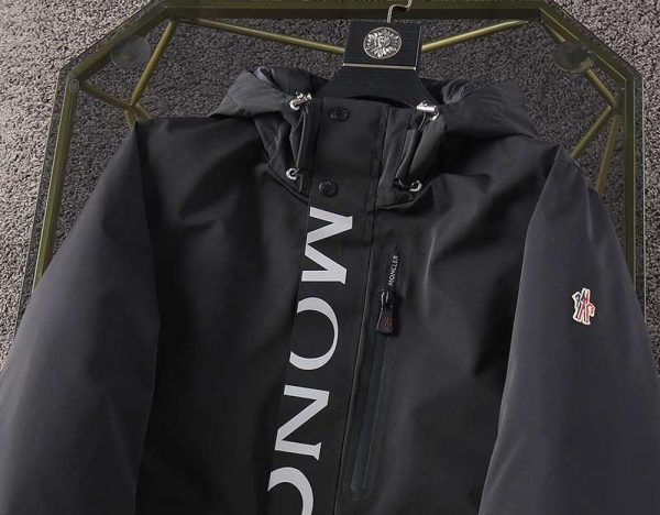 完売必至モンクレール コピー フード付 ダウンジャケット mof32478 - 画像 (3)