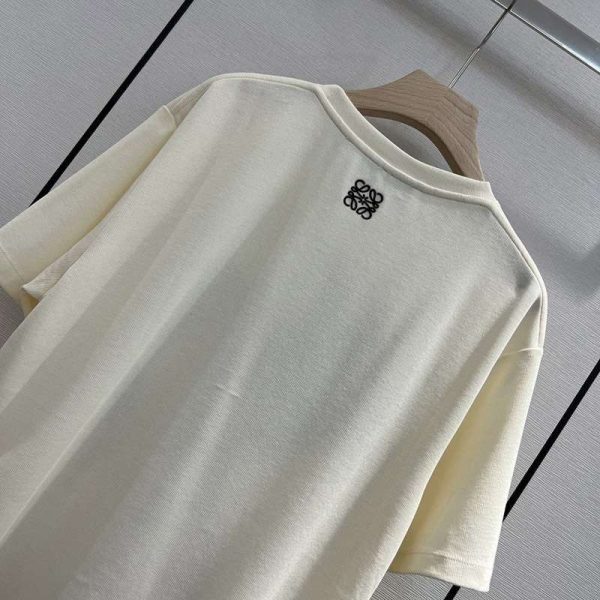 一目惚れ♪ロエベ コピー 千尋 オーバーサイズ エンブロイダリー Tシャツ (ヘンプ＆コットン)S928Y22X01 - 画像 (7)