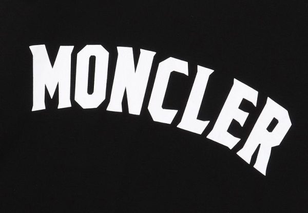 超話題!モンクレール スーパーコピー ビッグロゴ入半袖Tシャツ mob38851 - 画像 (5)