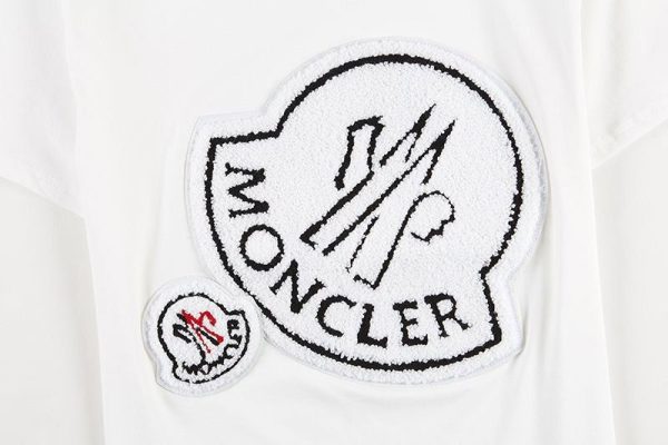 超希少！モンクレール コピー ビッグ ロゴ T シャツ mod34684 - 画像 (6)