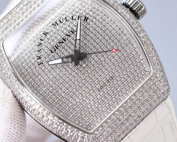 ★日本!!人気！フランクミュラー カサブランカ V45 偽物 全面ダイヤ54mm fra98326 - 画像 (5)