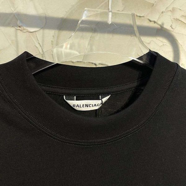 22AWバレンシアガ BB PIXEL 偽物 ミディアムフィット Tシャツ bai08402 - 画像 (5)