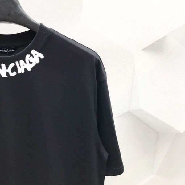 送料込バレンシアガ コピー ネックラインにプリントロゴ Tシャツ bah41762 - 画像 (4)