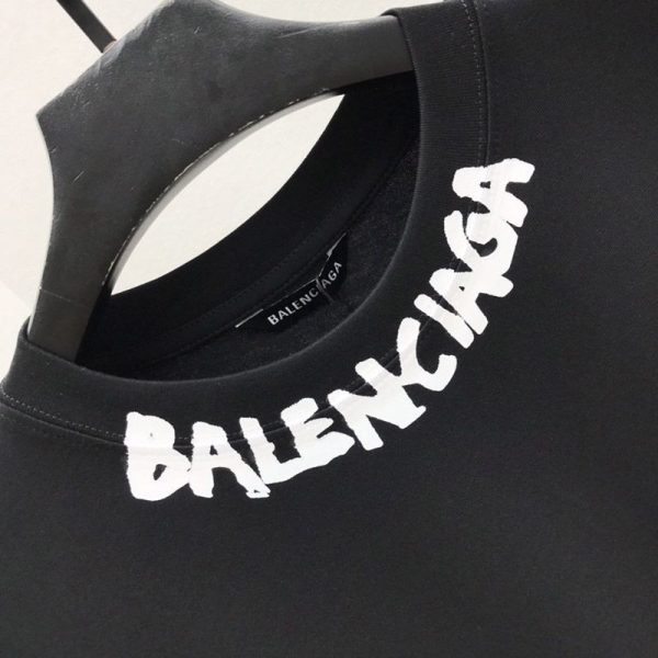 送料込バレンシアガ コピー ネックラインにプリントロゴ Tシャツ bah41762 - 画像 (6)