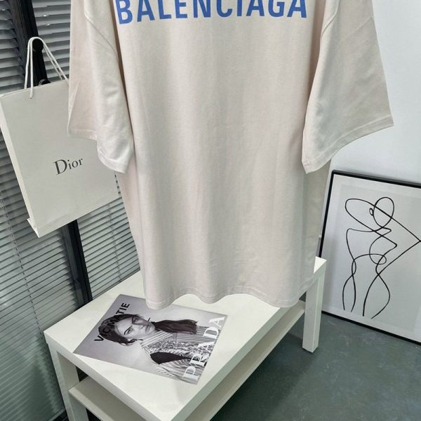 超希少！バレンシアガ LOGO Tシャツ スーパーコピー bao06323 - 画像 (9)