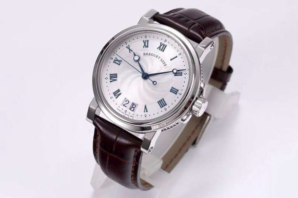 【日本未発売】ブレゲ 偽物 マリーンII ラージデイト メンズ 39 mm 時計 buf22954 - 画像 (4)