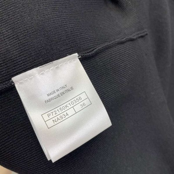 人気No1シャネル アイコン ロゴ キャミソール 偽物 ブラック shz55871 - 画像 (9)