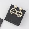 世界中で大人気♪シャネル コピー CCロゴ ピアス  レジン & パール shn54546