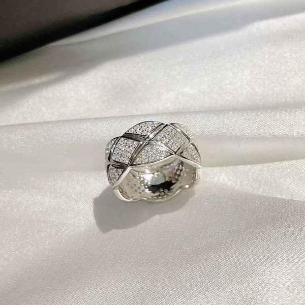 目を惹くカラーシャネル コピー ココ クラッシュ コレクション リング she47007 - 画像 (7)