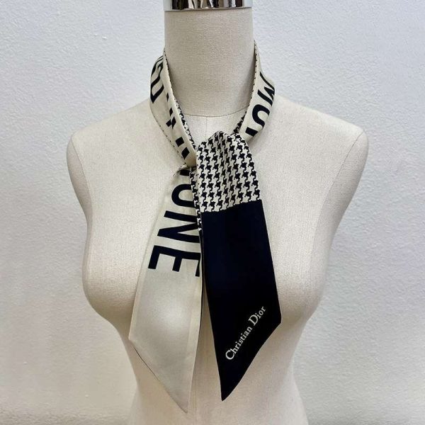 可愛い ディオール スカーフ スーパーコピー ★TOILE OBLIQUE "ミッツァ 偽物" dex61247 - 画像 (9)