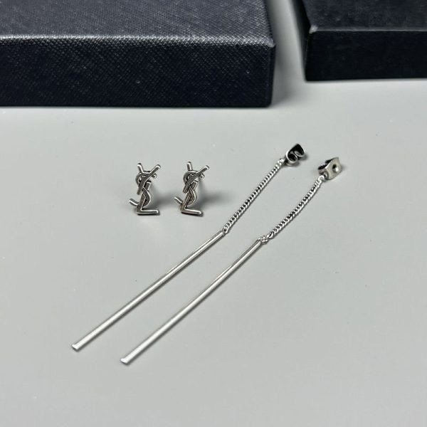 世界中で大人気♪サンローラン YSLスレッダー オピウム ロゴ ピアス コピー Sas47845 - 画像 (6)