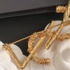 人気急上昇【サンローラン】VOGUE掲載！オピウム YSLツイストブローチ コピー Sag93253 - 画像 (5)