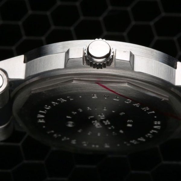 人気No1♪女子が選ぶ♪ブルガリ 時計 アルミニウムウォッチ コピー 39mm Buu45096 - 画像 (3)